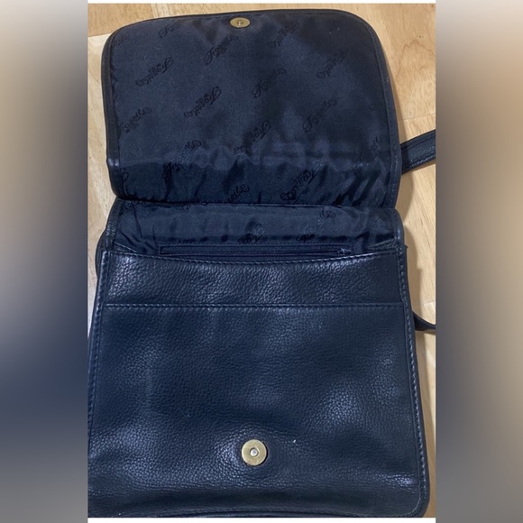 Fossil classic vintage crossbody bag - Picture 3 of 9